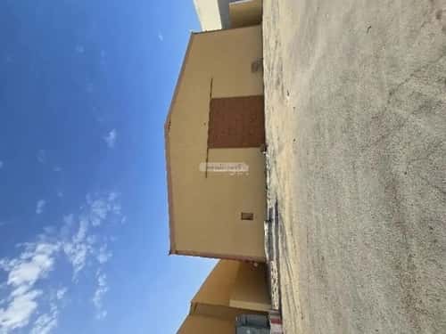 مستودع  في طيبة 4