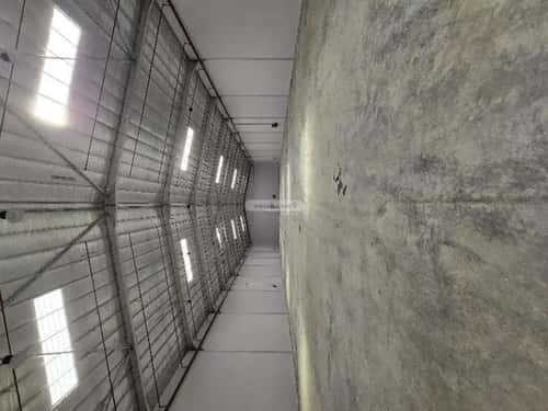 مستودع  في طيبة 5