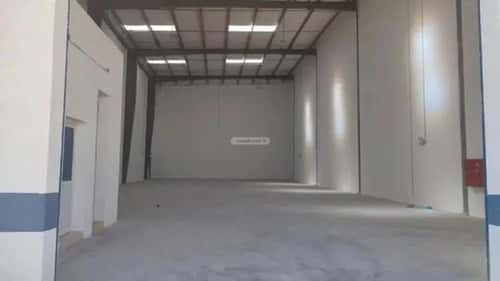 مستودع  في طيبة 5