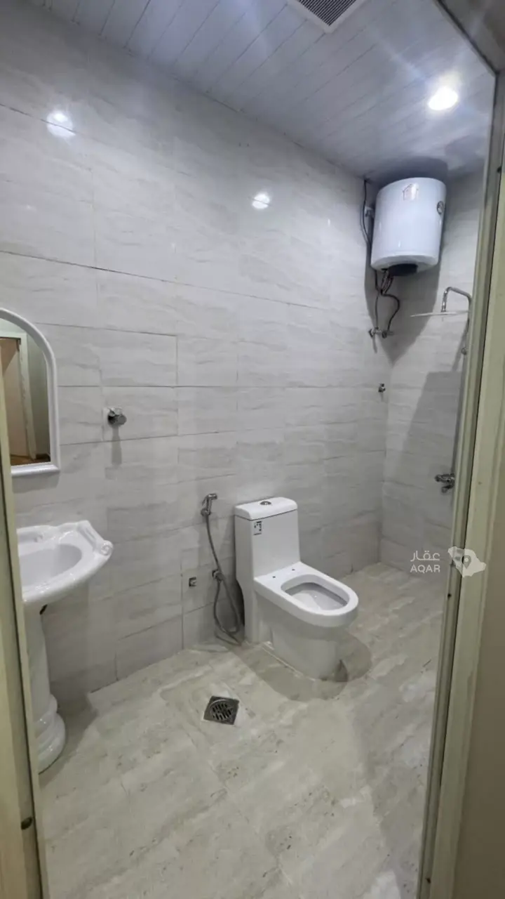 3 bedroom apartment in Al Janadriyah, Riyadh 3