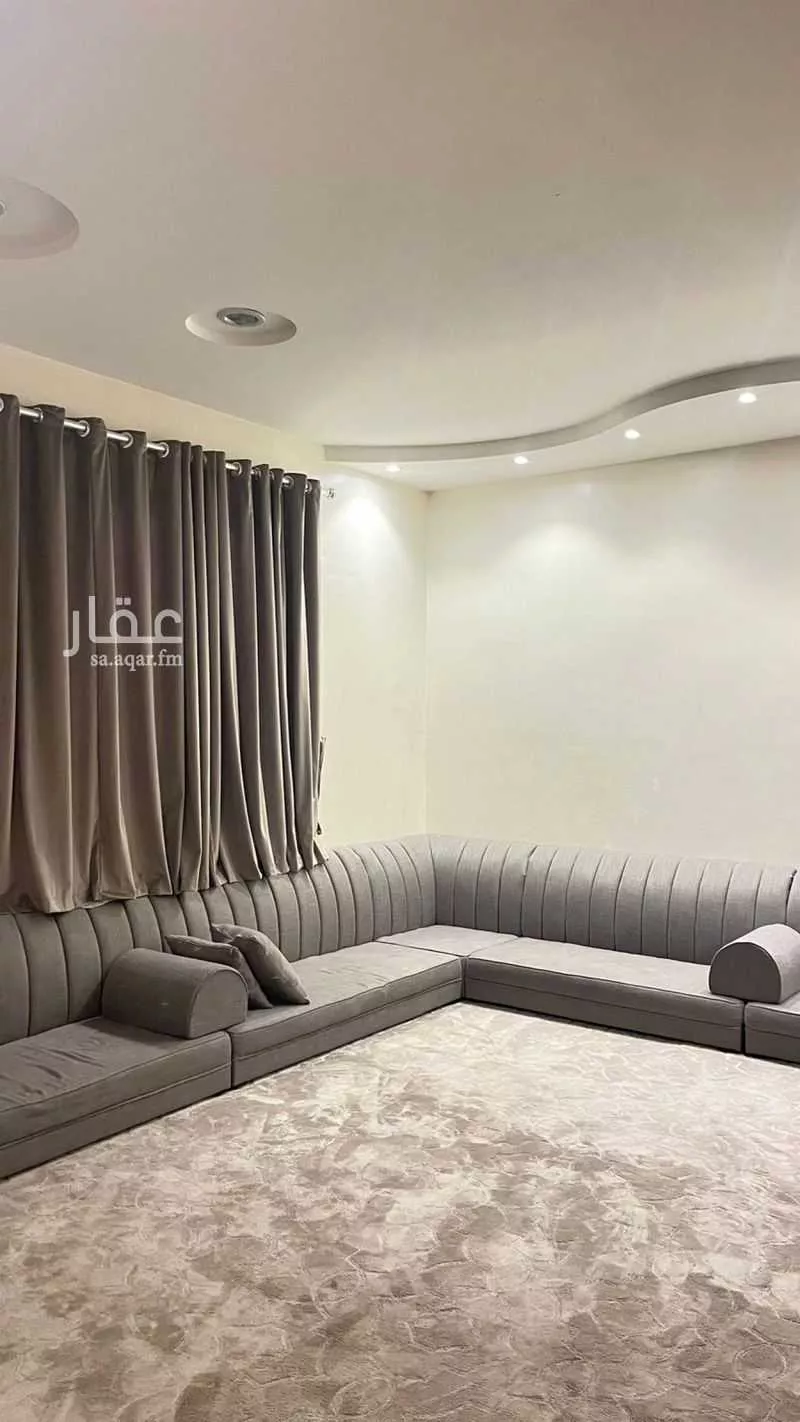 3 bedroom villa in Dhahrat Laban 8
