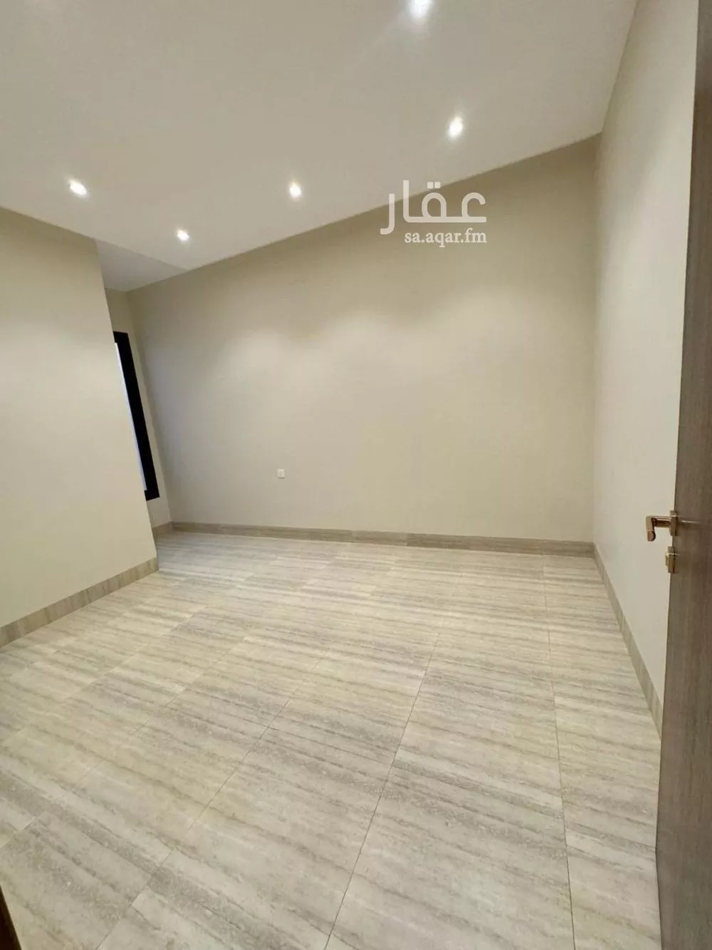 5 bedroom apartment in Al Rimal 13