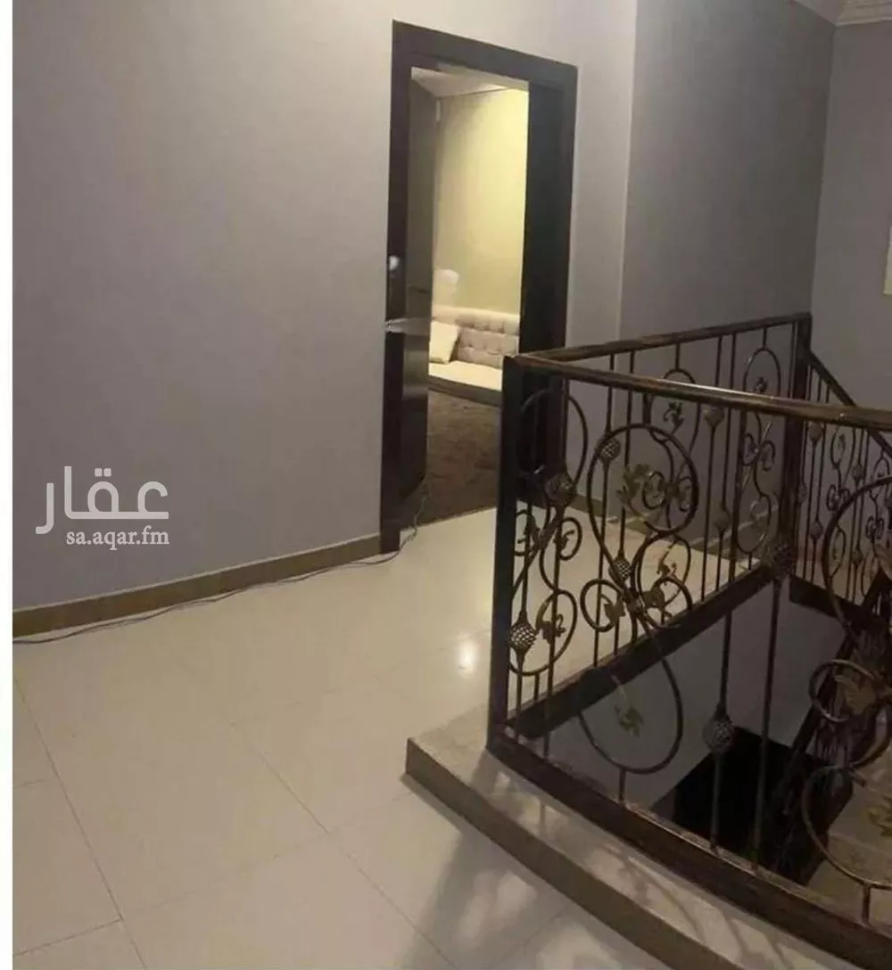 3 bedroom apartment in Al Ghadir 7