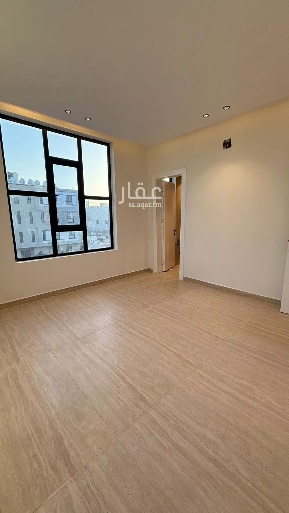 4 bedroom apartment in Al Hazm 6