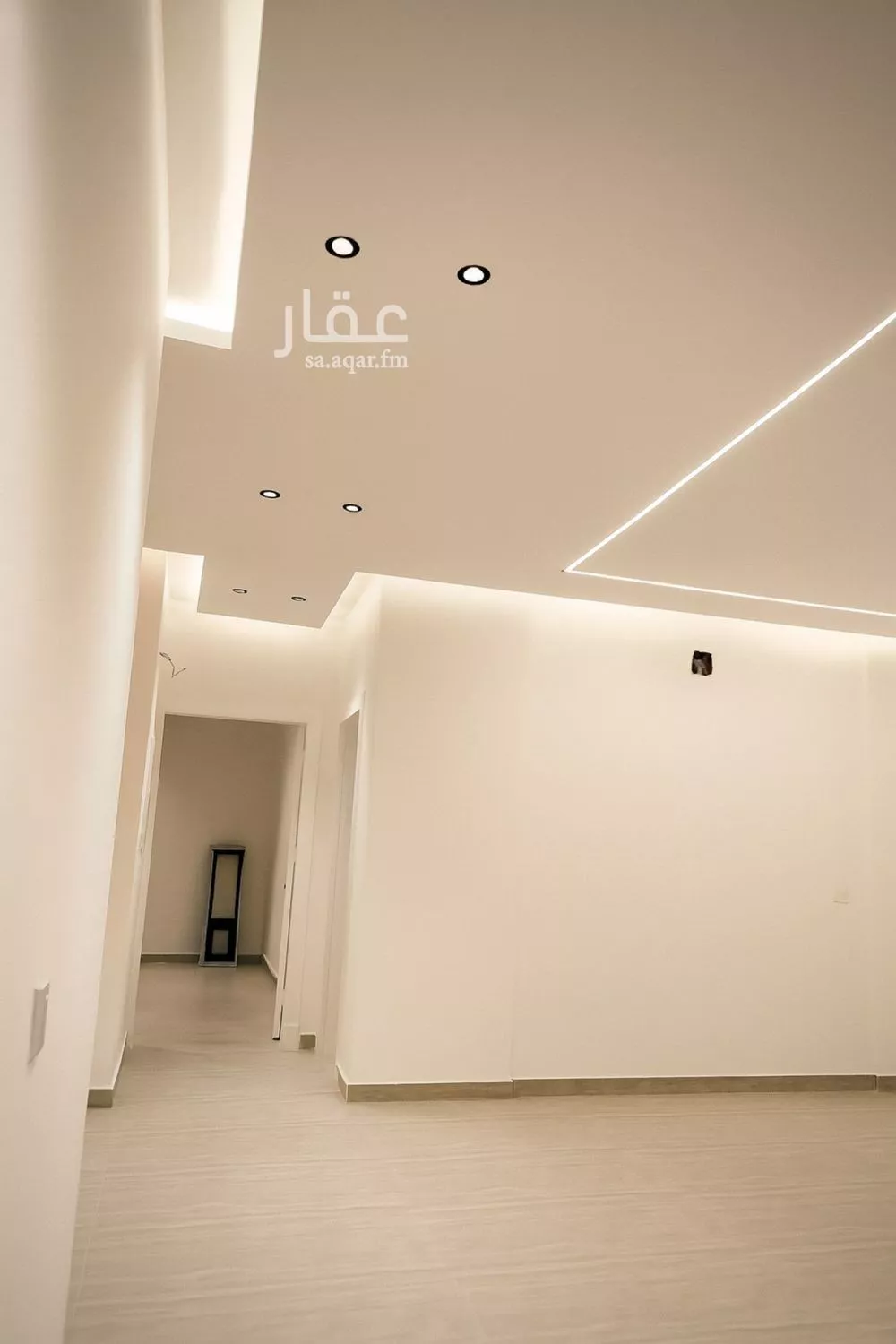 3 bedroom floor in Al Hazm 13