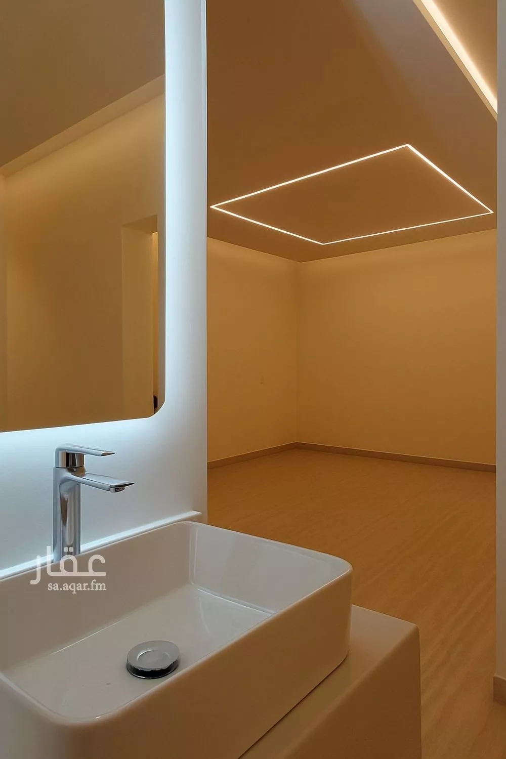 3 bedroom floor in Al Hazm 15