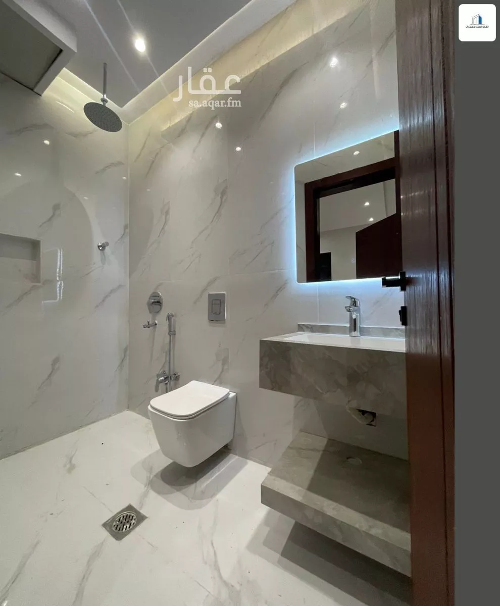 3 bedroom apartment in Al Marwa 11