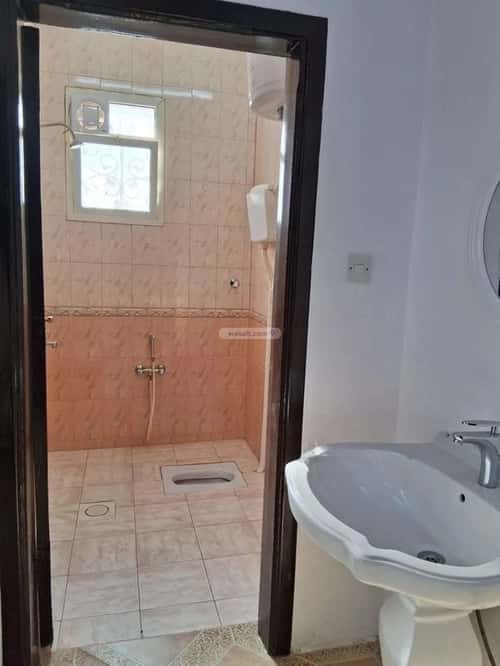 3 bedroom apartment in Al Khaleej 5