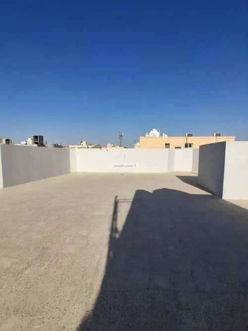 3 bedroom apartment in Al Khaleej 2