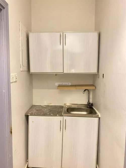 شقة 1 غرف في النزهة 3