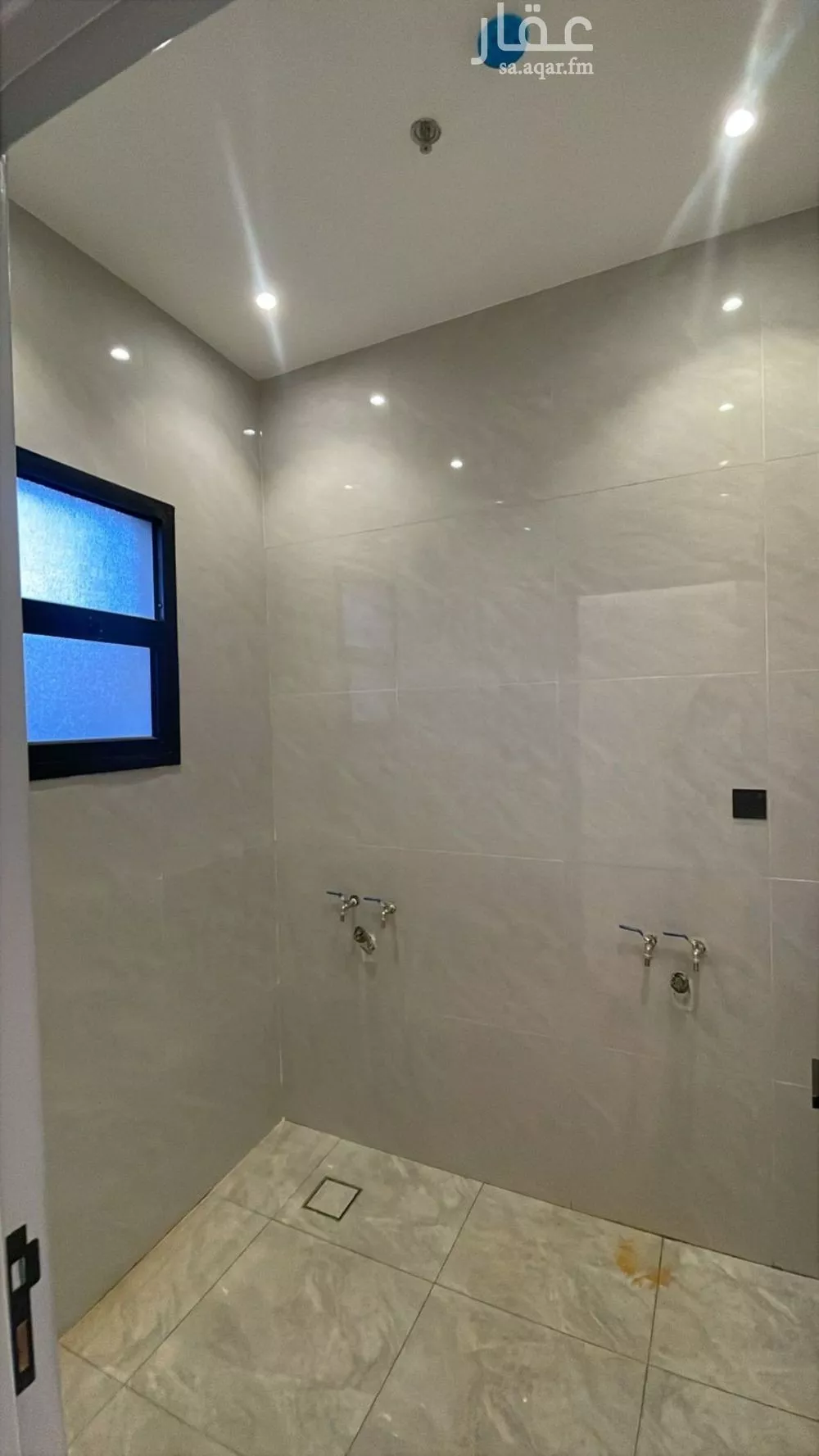 3 bedroom apartment in Al Hazm 4