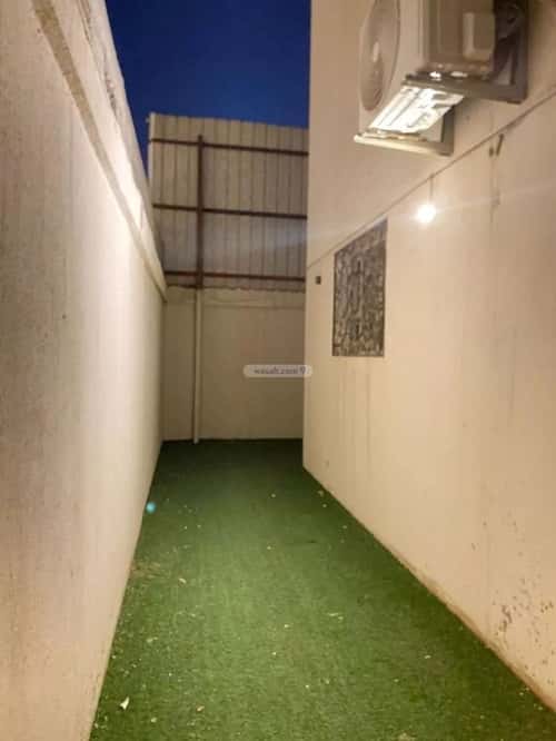 2 bedroom apartment in Al Nuzhah 4