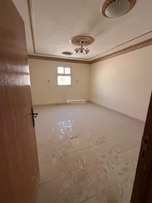 1 bedroom apartment in Ishbiliyah 4