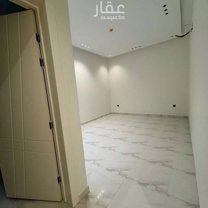 شقة 4 غرف في بدر 3