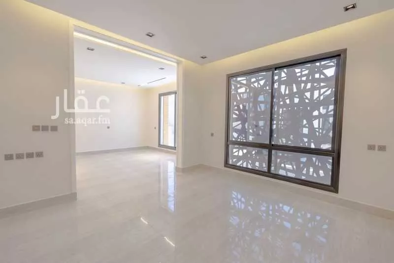6 bedroom apartment in Al Rimal 3