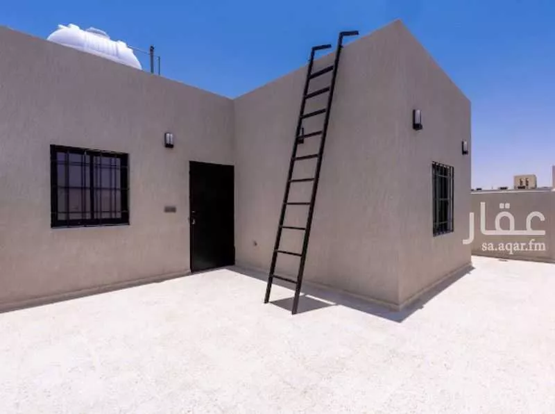 6 bedroom apartment in Al Rimal 9