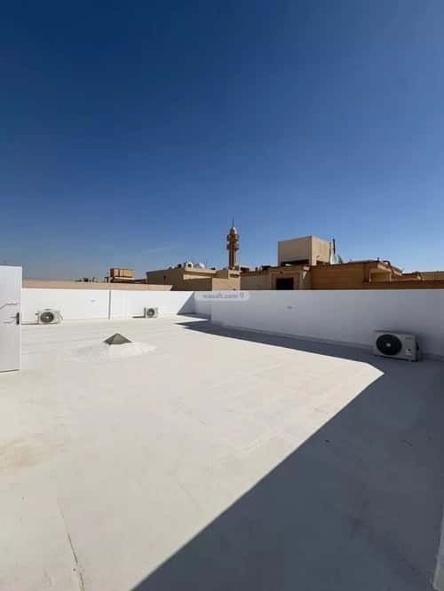 3 bedroom floor in Al Maseef 3