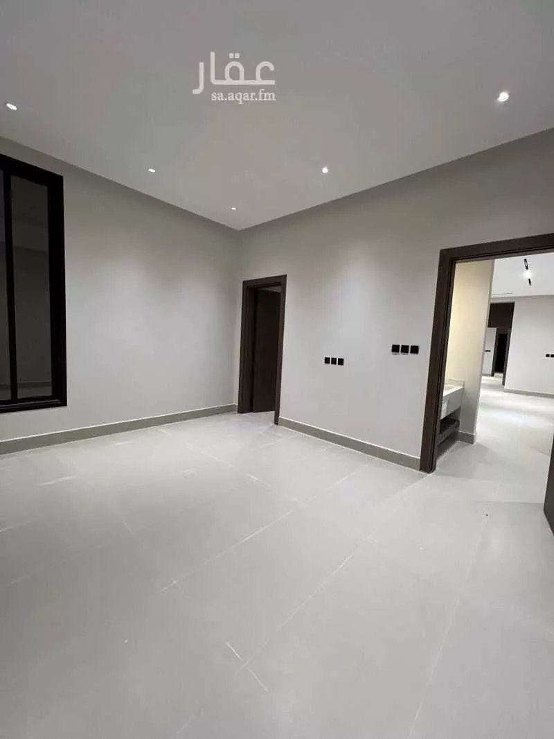 3 bedroom floor in Al Janadriyah 2
