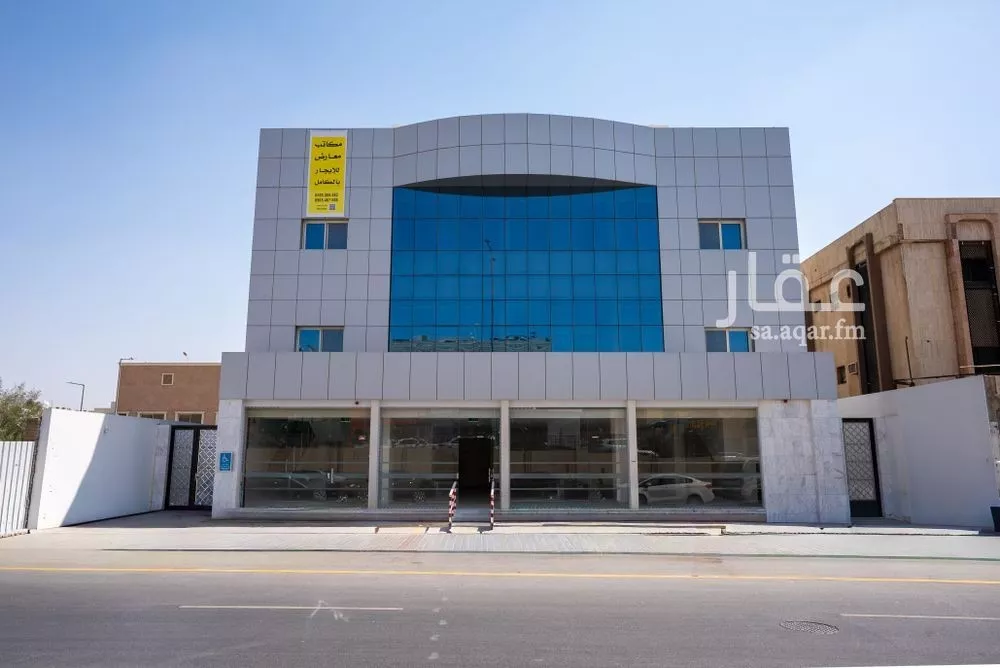 6 bedroom building in Al Malaz, Riyadh