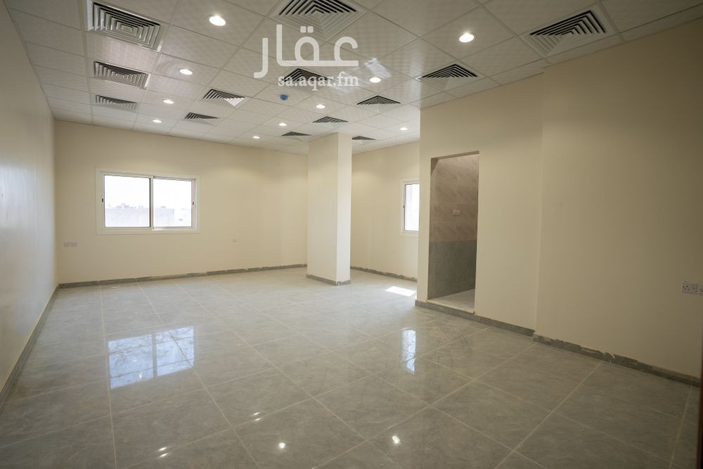 6 bedroom building in Al Malaz, Riyadh 13