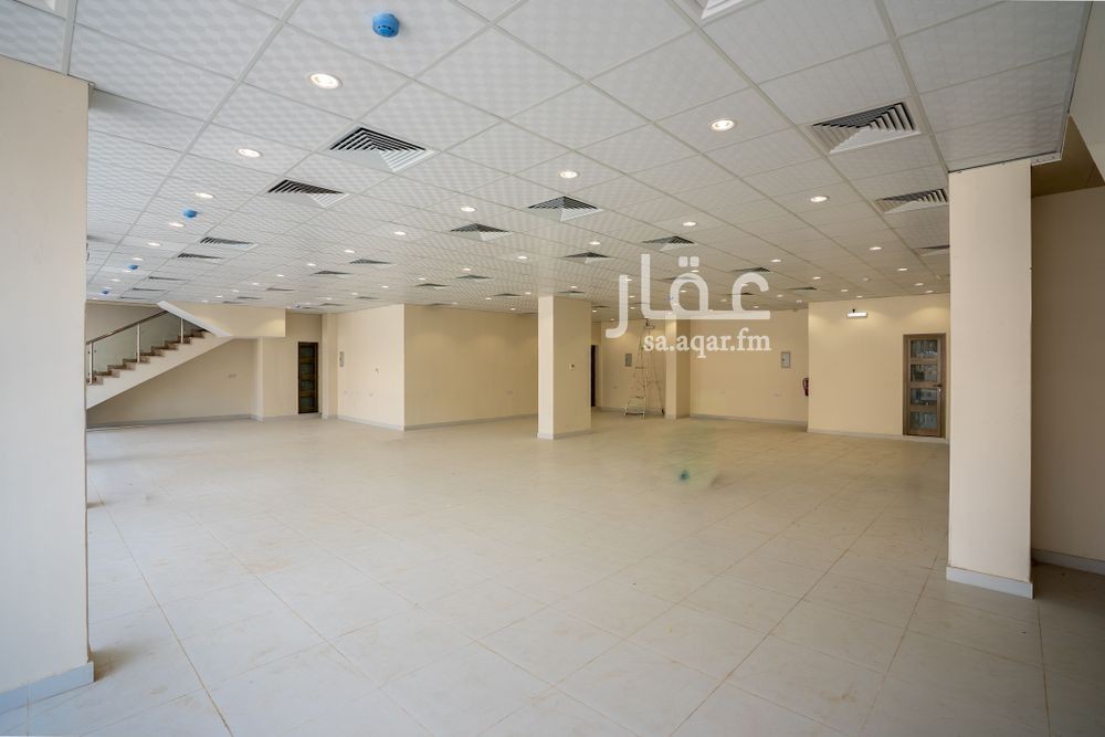 6 bedroom building in Al Malaz, Riyadh 5
