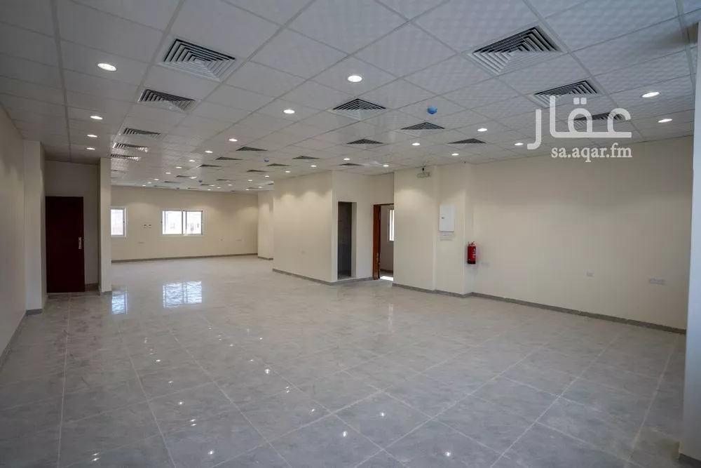 6 bedroom building in Al Malaz, Riyadh 10