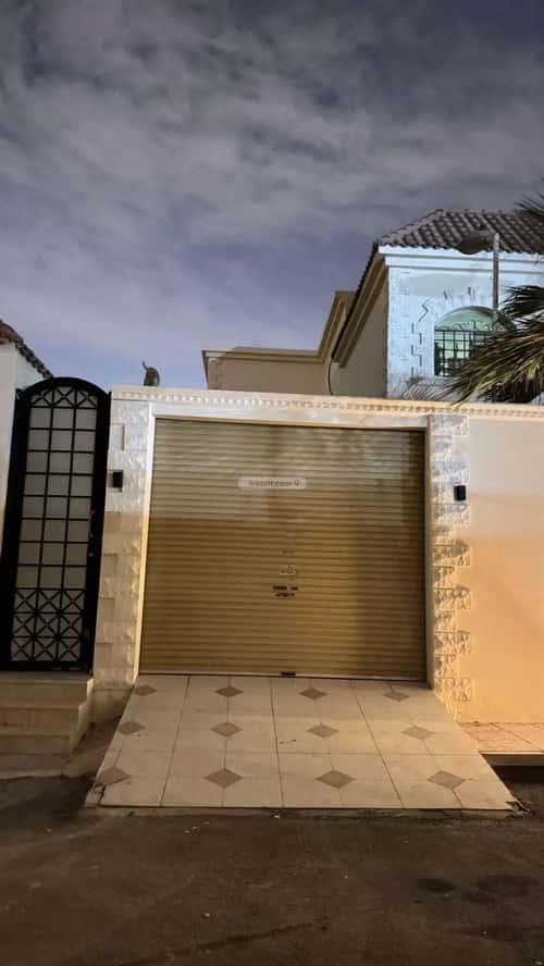 3 bedroom floor in An Nafal 9
