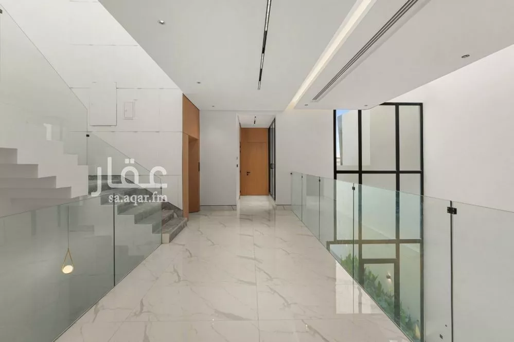 4 bedroom villa in Al Narjis 10