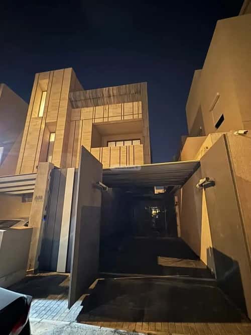 3 bedroom apartment in Al Aridh 6