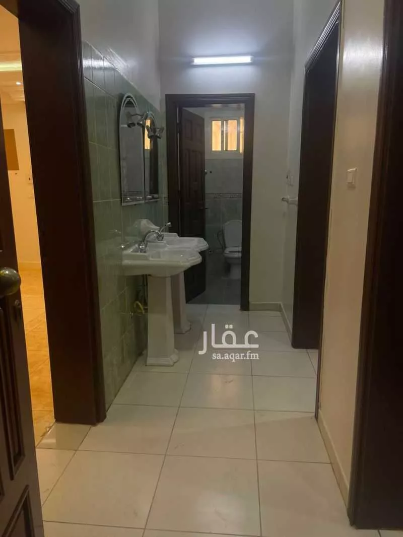 5 bedroom apartment in Madaen Al Fahd, Jeddah 2