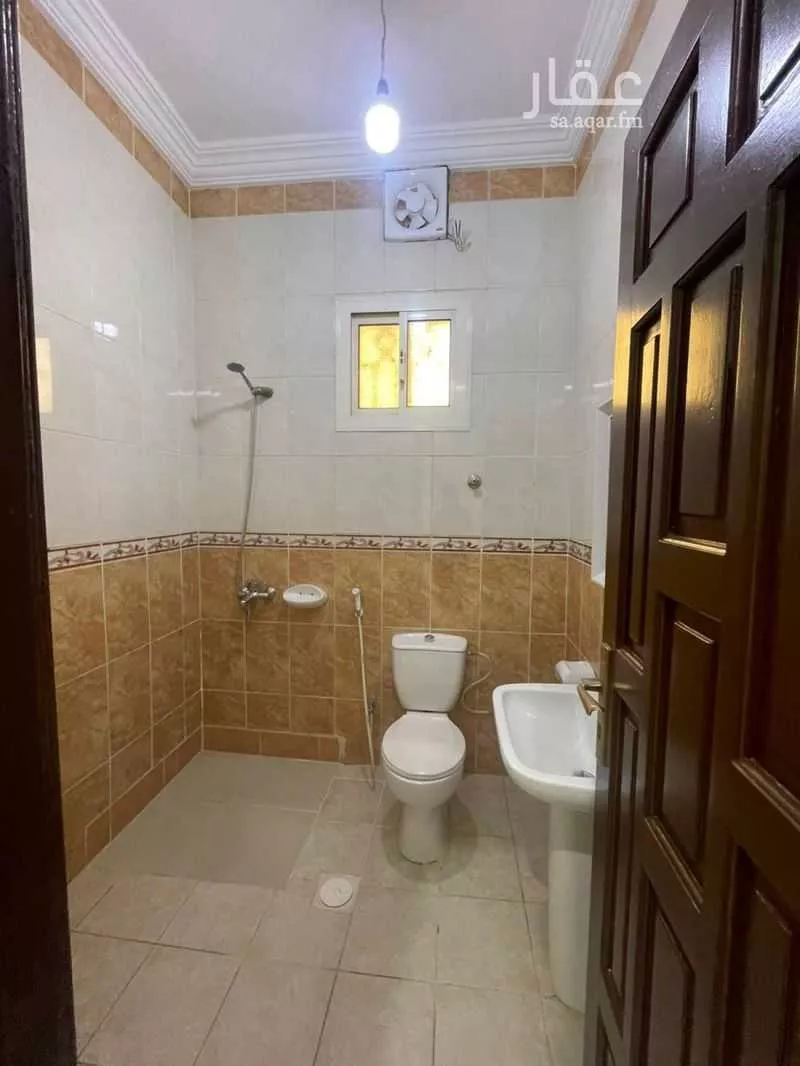 5 bedroom apartment in Madaen Al Fahd, Jeddah 8