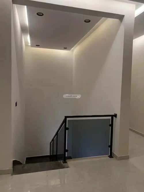 5 bedroom villa in Al Janadriyah 7