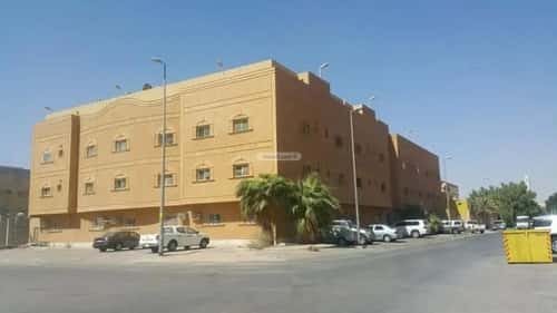 3 bedroom apartment in Al Malaz 4
