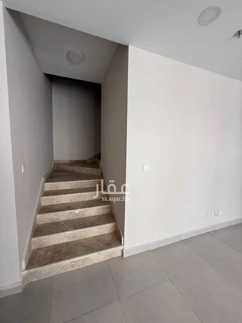 4 bedroom apartment in Al Fursan, Eastern Province 4