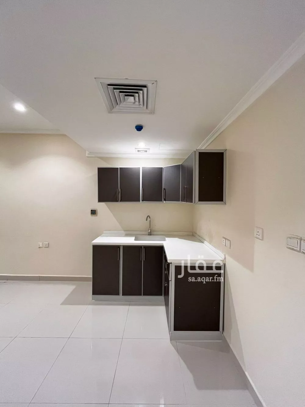 1 bedroom apartment in Az Zuhur, Eastern Province 2