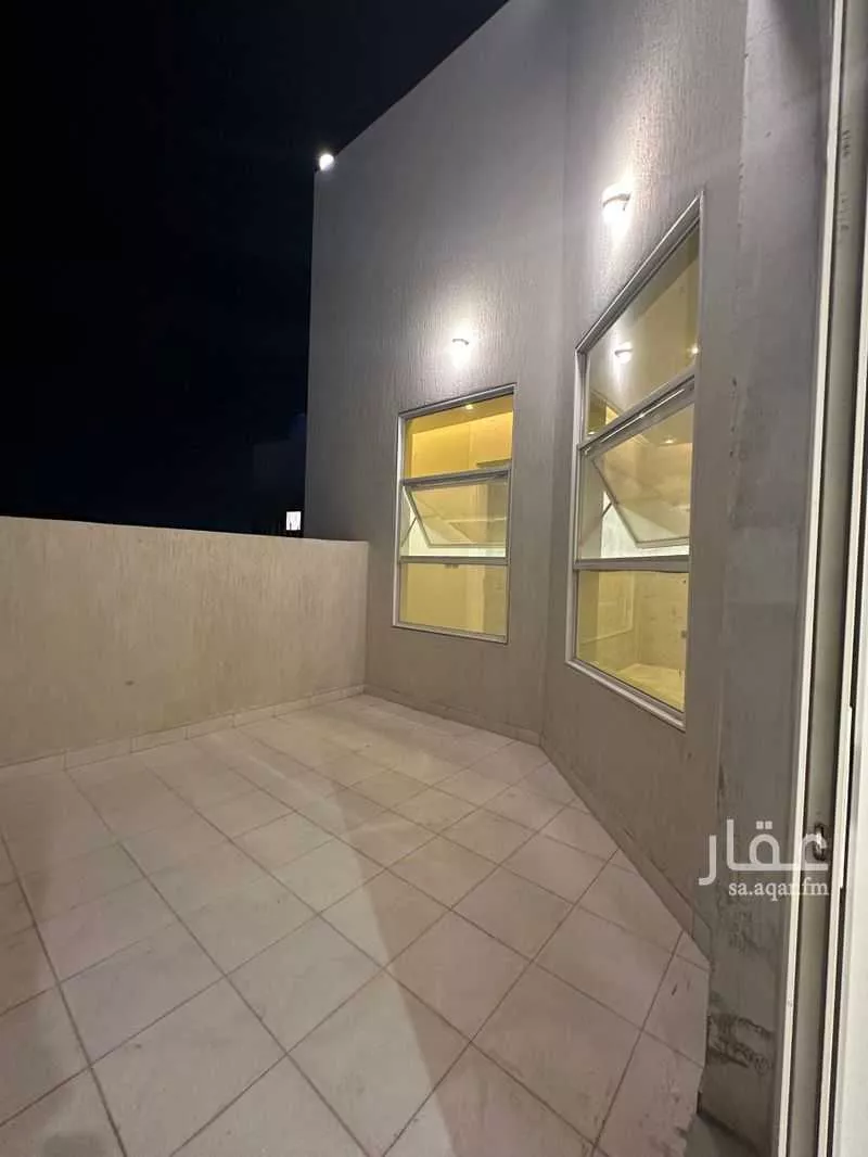 7 bedroom villa in Al Buhayrat 2