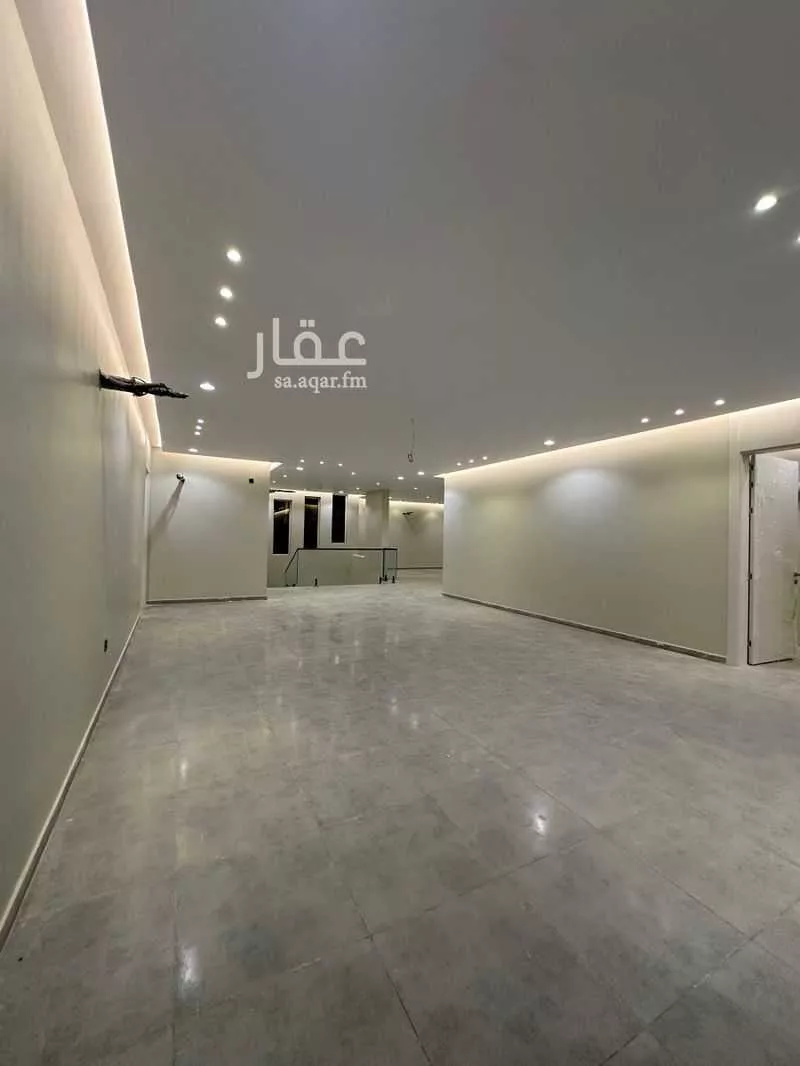 7 bedroom villa in Al Buhayrat 8