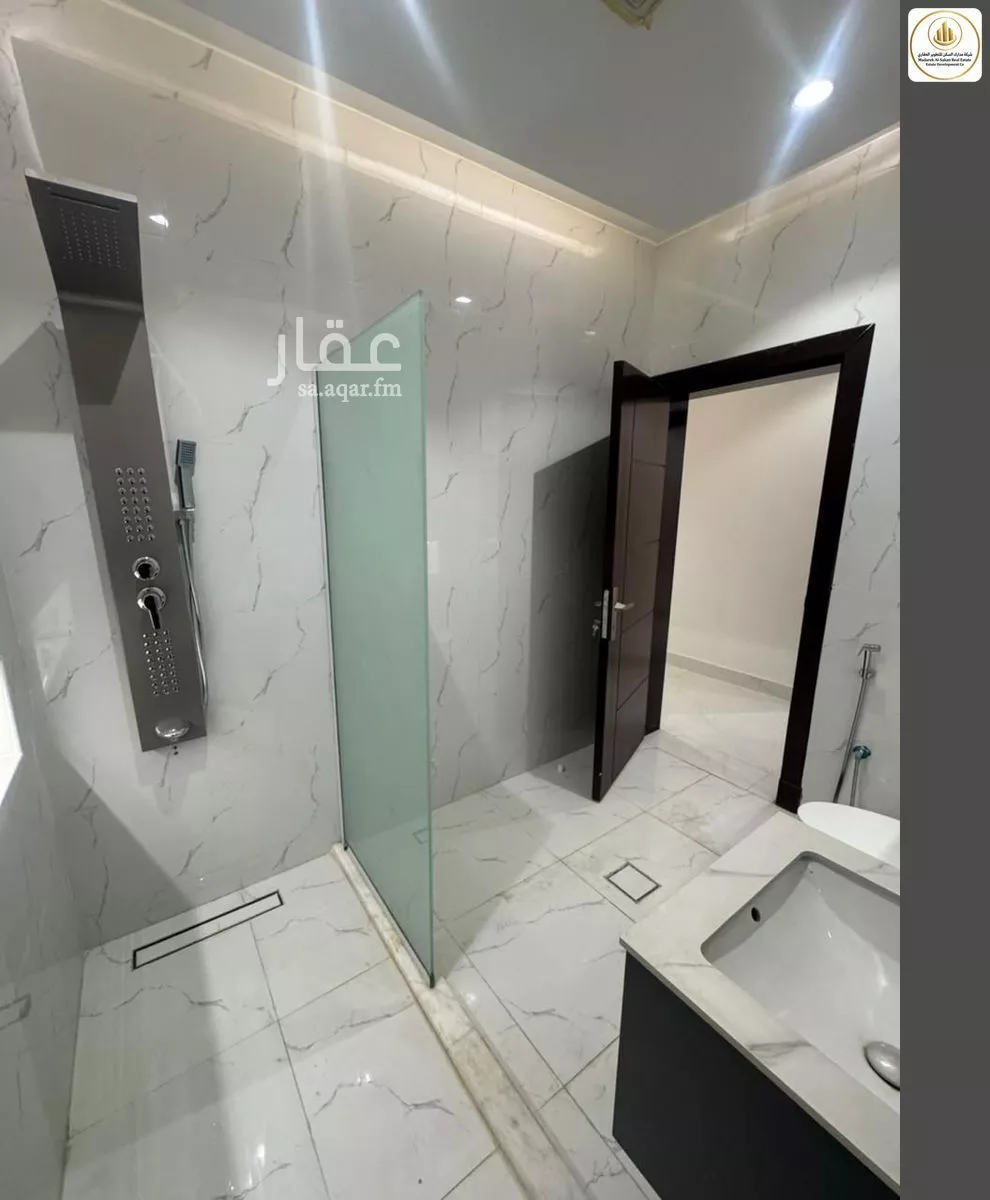 6 bedroom apartment in Al Rashidiyyah 17