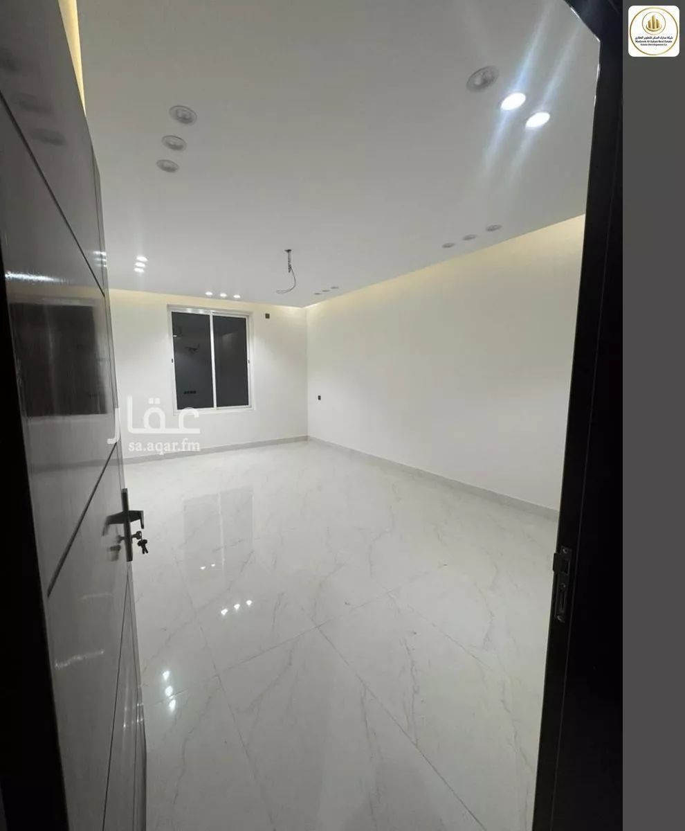 6 bedroom apartment in Al Rashidiyyah 3