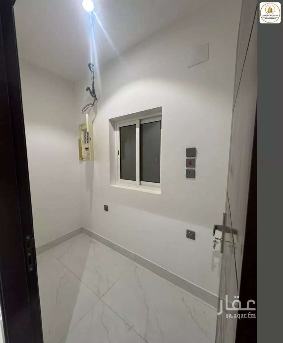 6 bedroom apartment in Al Rashidiyyah 6