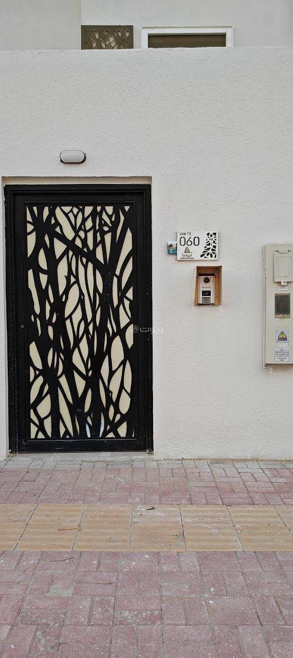6 bedroom villa in Al Iskan Ash Shamali, Eastern Province 15