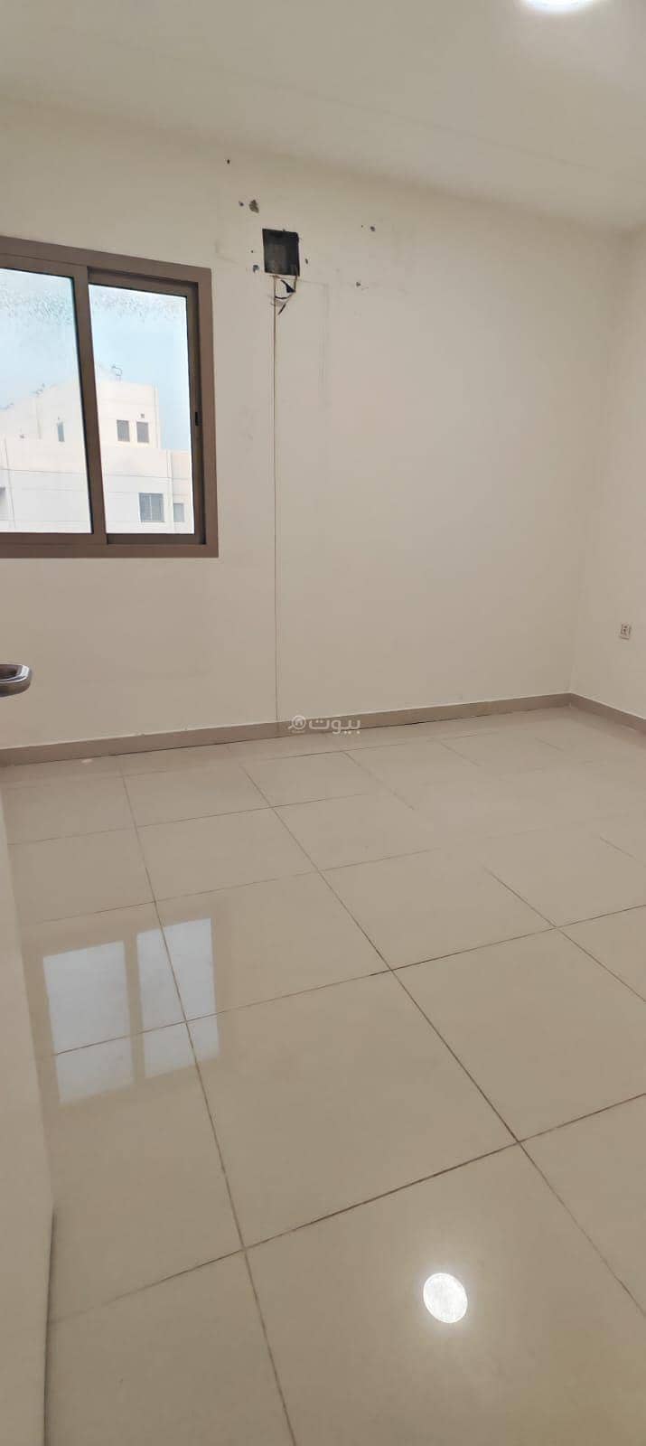 5 bedroom villa in Al Iskan Ash Shamali, Eastern Province 2