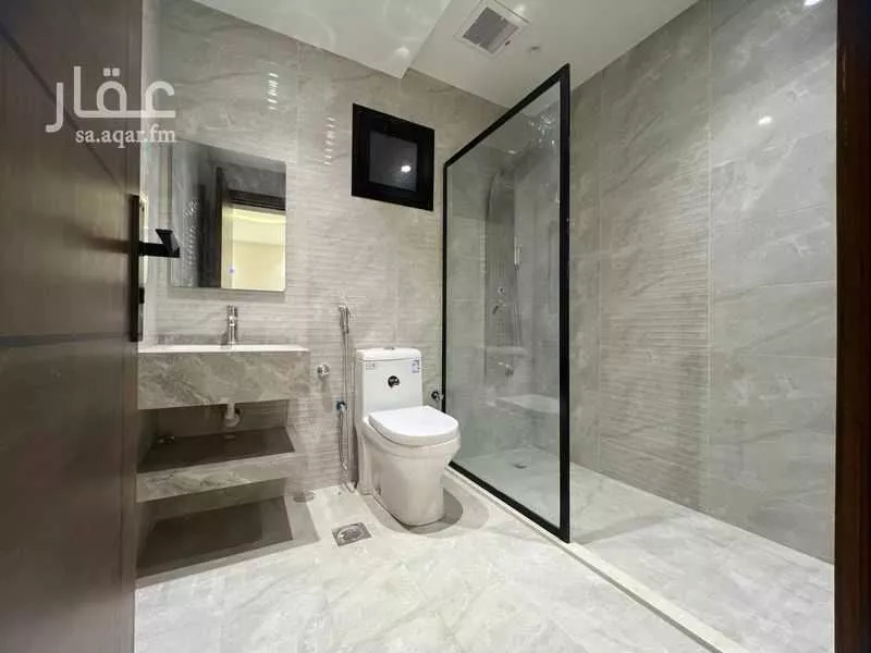 5 bedroom apartment in Al Shawqiyyah 7