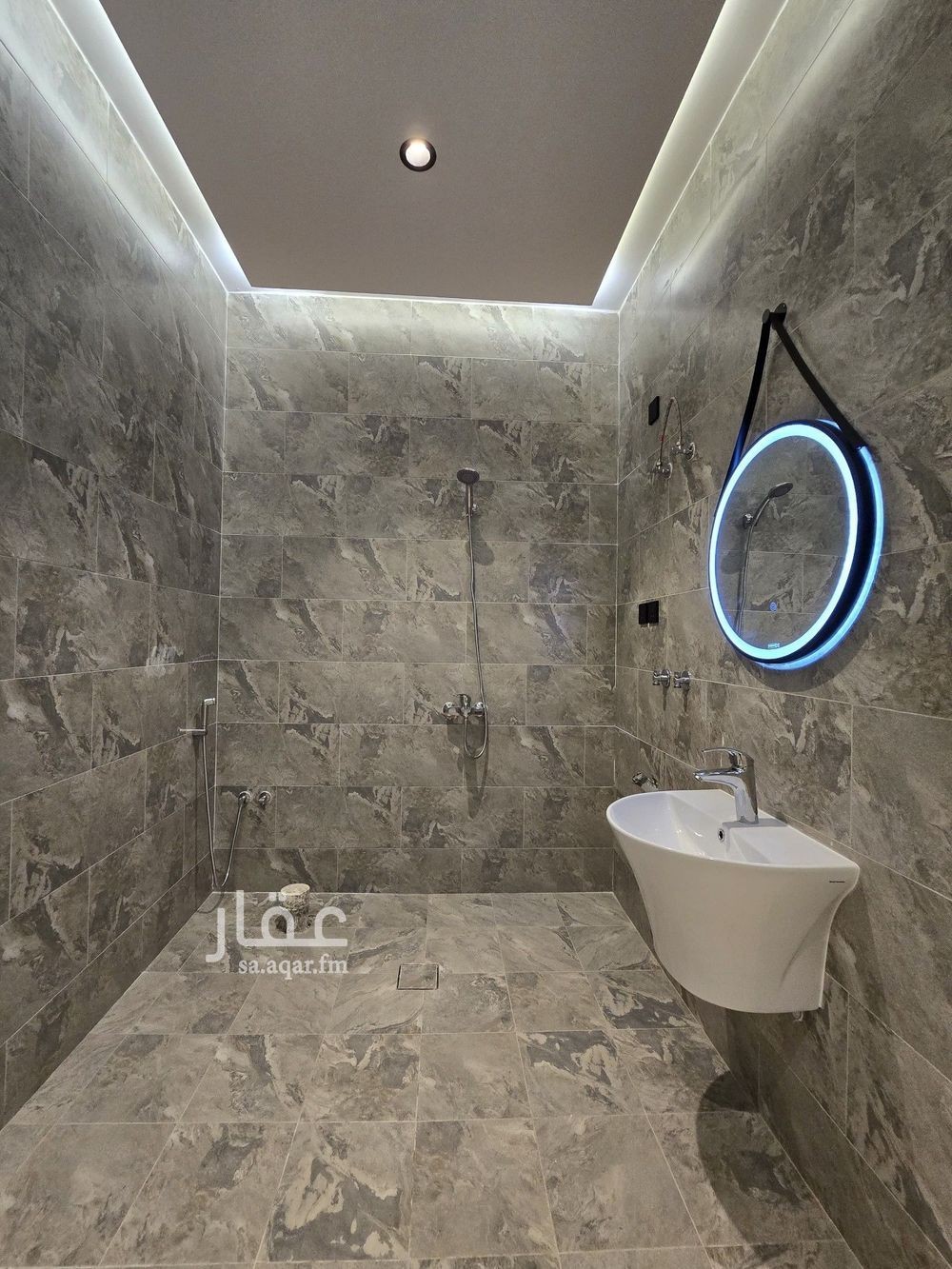 4 bedroom apartment in Al Ukayshiyyah, Makkah 14