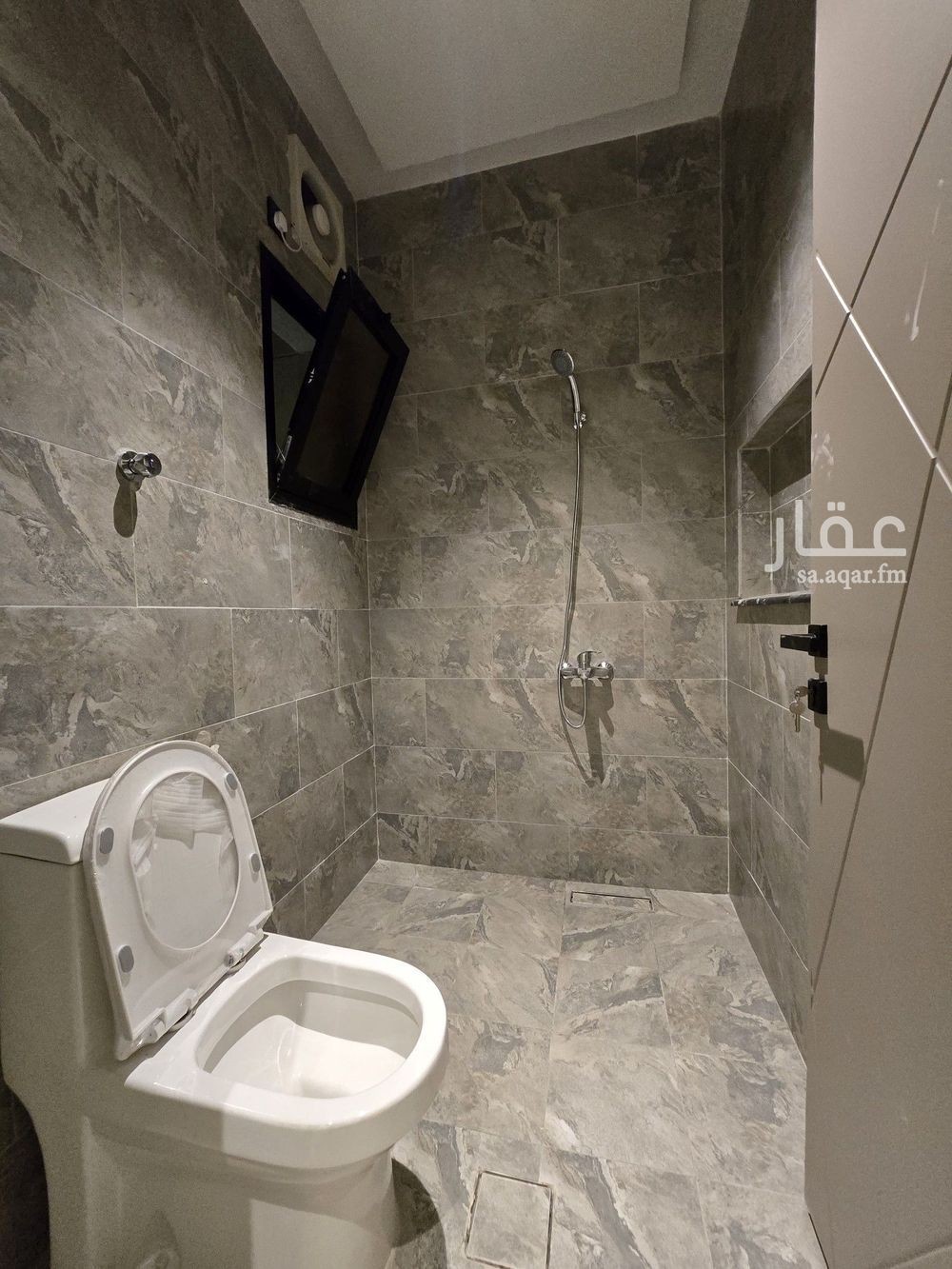 4 bedroom apartment in Al Ukayshiyyah, Makkah 12