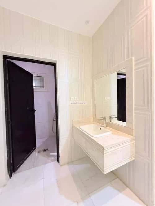 4 bedroom floor in Al Munsiyah 5