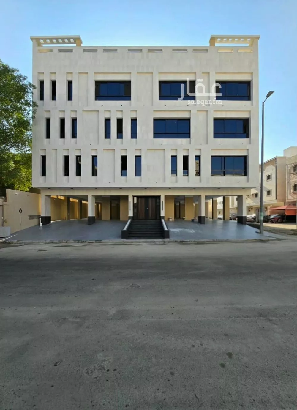 6 bedroom apartment in Al Rashidiyyah 6