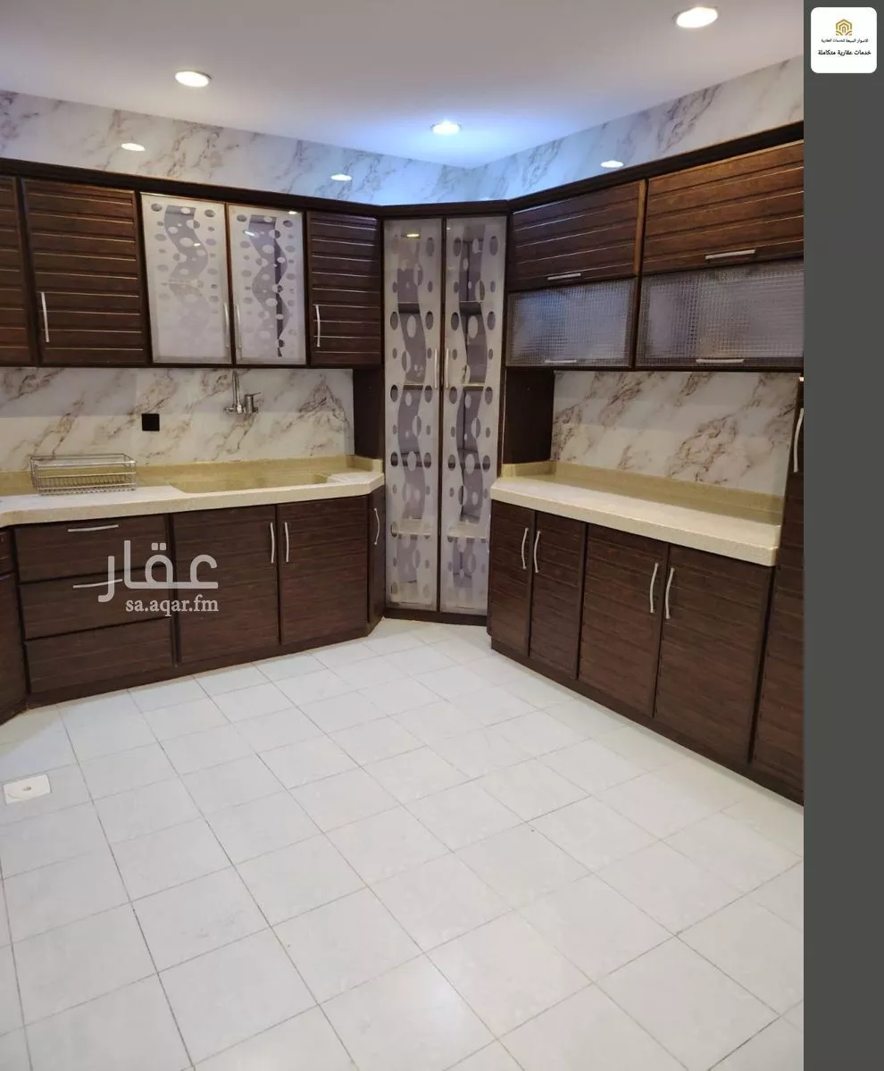 شقة 6 غرف في بطحاء قريش 10