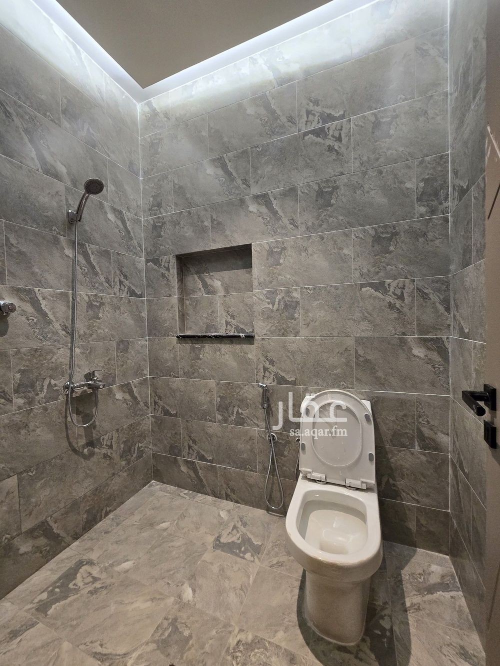 4 bedroom apartment in Al Ukayshiyyah, Makkah 6