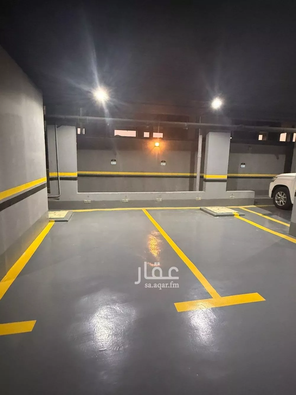 شقة 6 غرف في الملك فهد 20